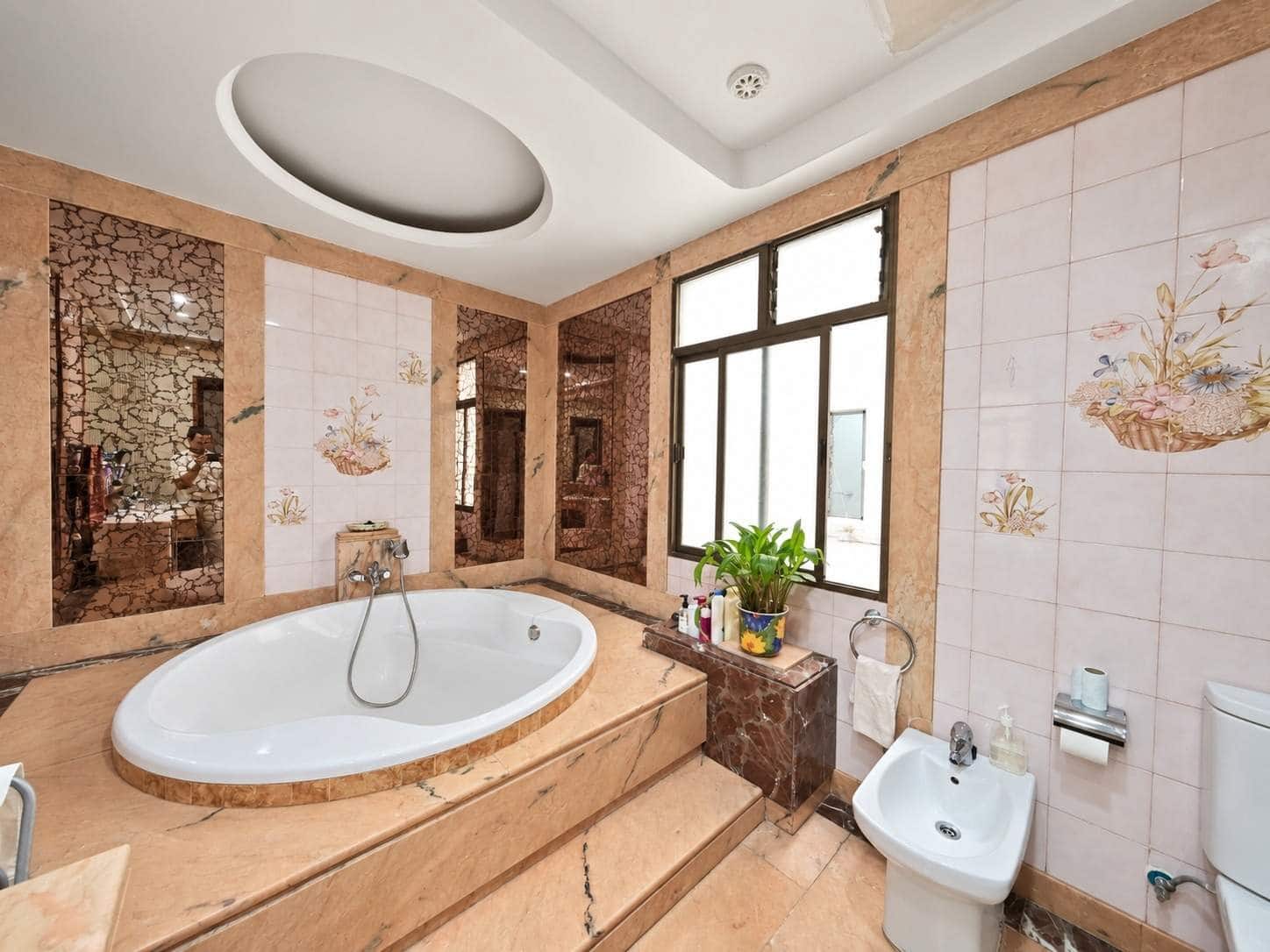 5 sypialnia Apartament na sprzedaż w Miasto Kadyks - 360 000 € (Ref: 10153215)
