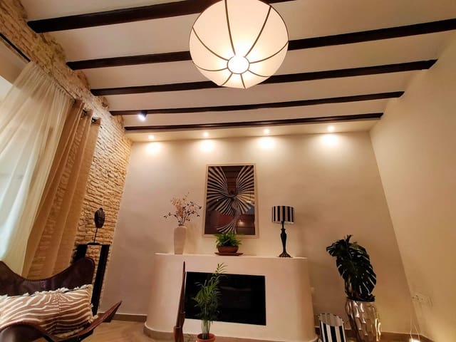 2 sovrum Lägenhet till salu i Cádiz stad - 330 000 € (Ref: 10154455)