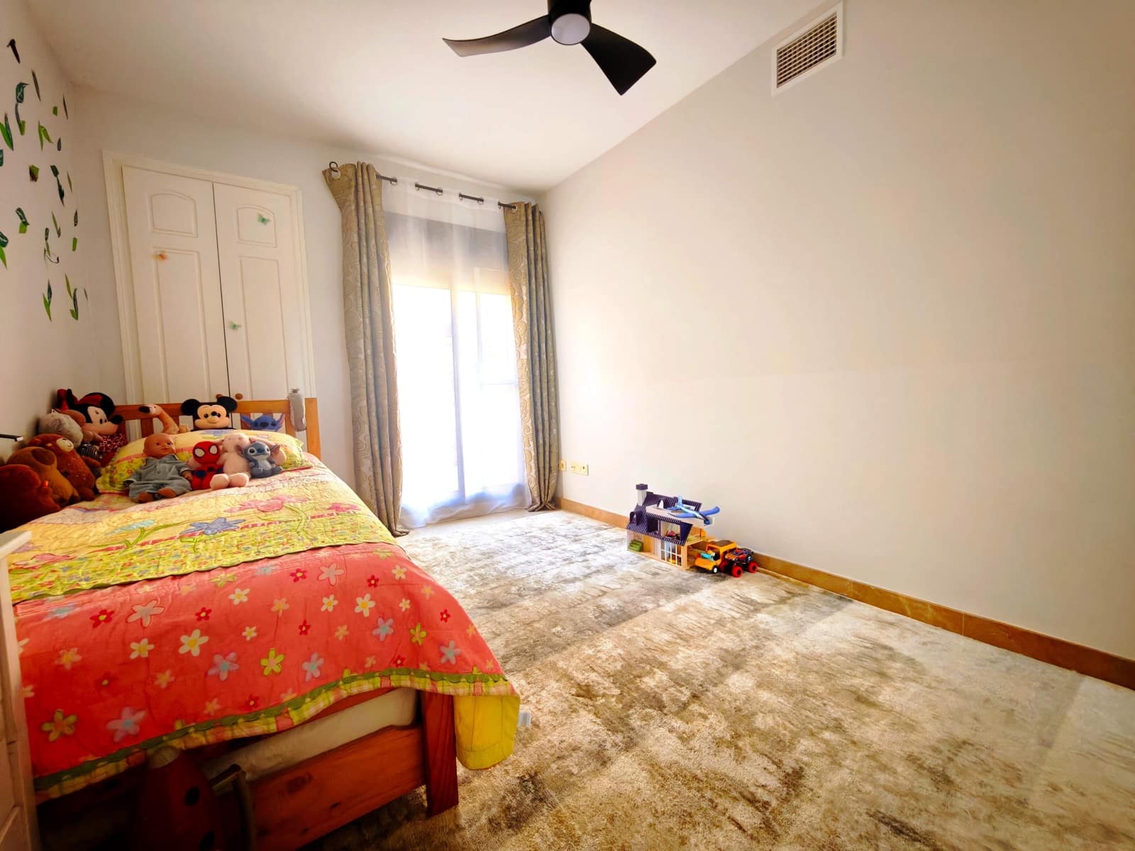 2 quarto Apartamento para venda em La Duquesa / Puerto de la Duquesa com piscina garagem - 315 000 € (Ref: 10162070)