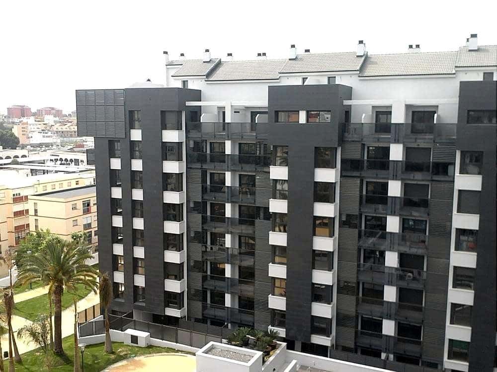 2 chambre Appartement à vendre à Algeciras avec piscine garage - 190 000 € (Ref: 10162071)