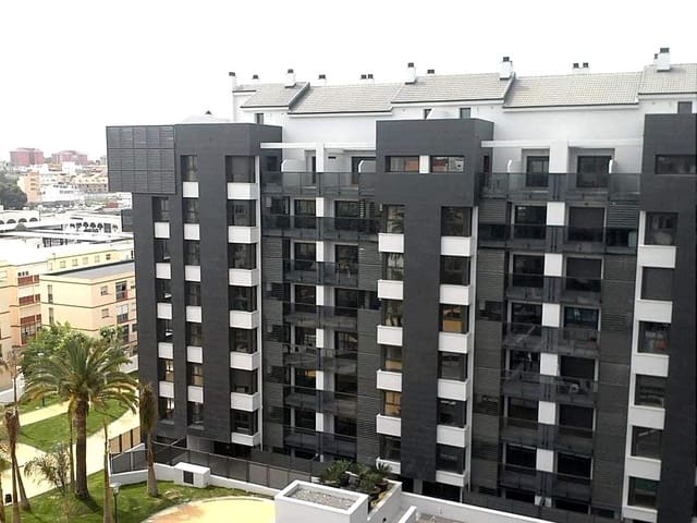 2 chambre Appartement à vendre à Algeciras avec piscine garage - 190 000 € (Ref: 10162071)