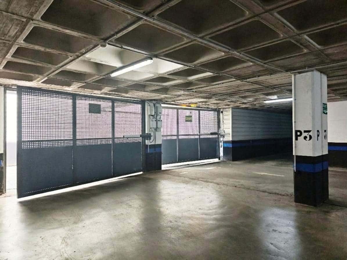 2 chambre Appartement à vendre à Algeciras avec piscine garage - 190 000 € (Ref: 10162071)