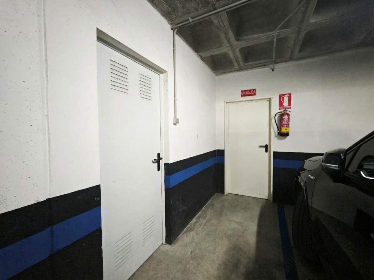 2 chambre Appartement à vendre à Algeciras avec piscine garage - 190 000 € (Ref: 10162071)