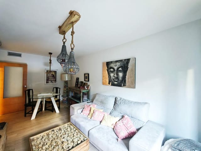 2 chambre Appartement à vendre à Algeciras avec piscine garage - 190 000 € (Ref: 10162071)