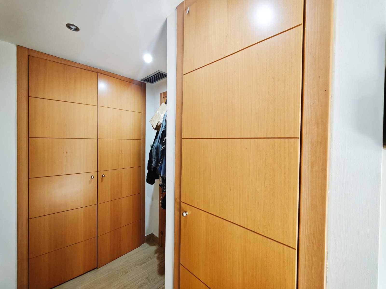 2 chambre Appartement à vendre à Algeciras avec piscine garage - 190 000 € (Ref: 10162071)