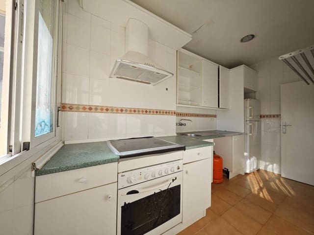 4 soveværelse Lejlighed til salg i San Fernando - € 165.000 (Ref: 10167962)