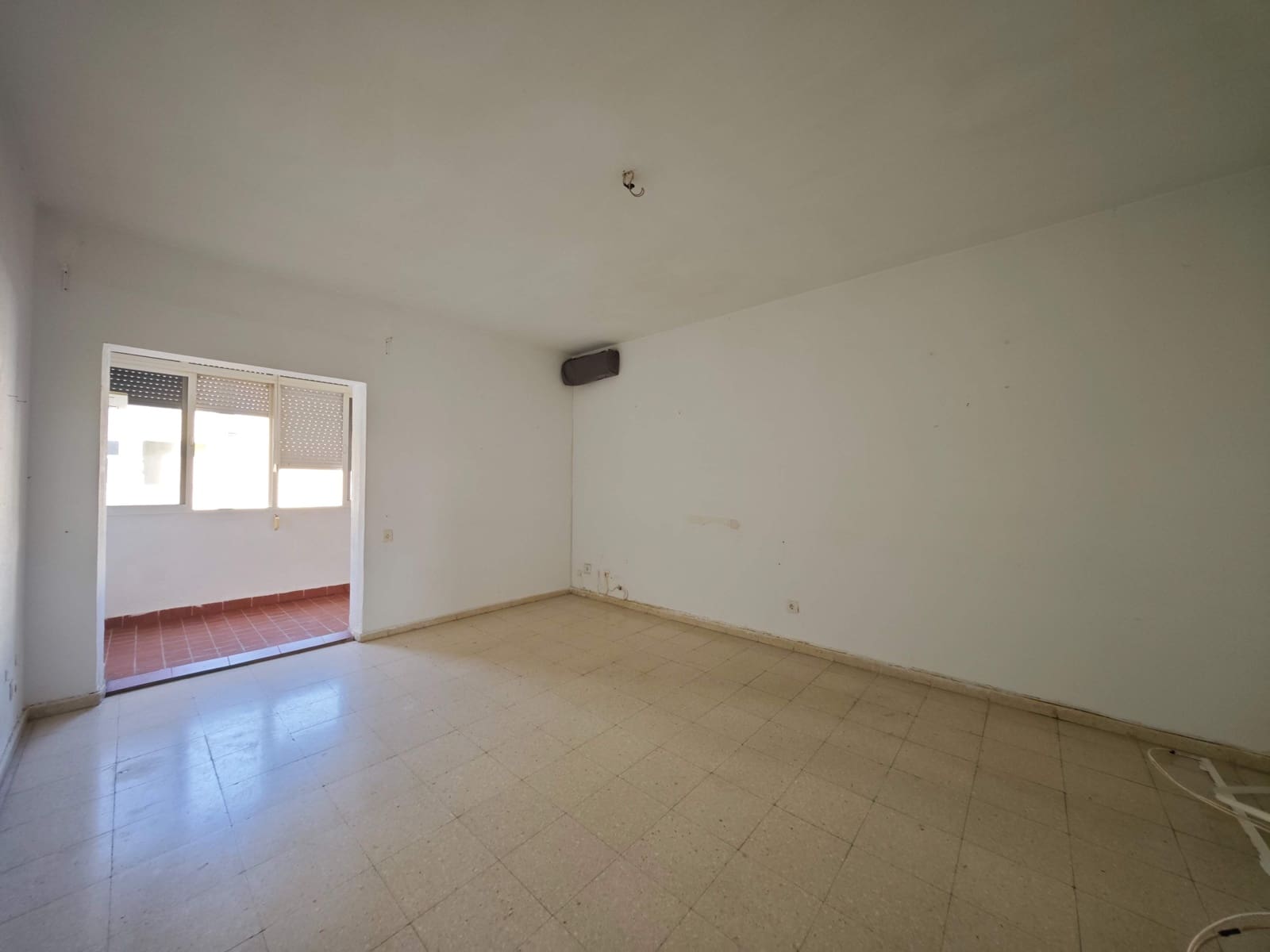 4 soveværelse Lejlighed til salg i San Fernando - € 165.000 (Ref: 10167962)