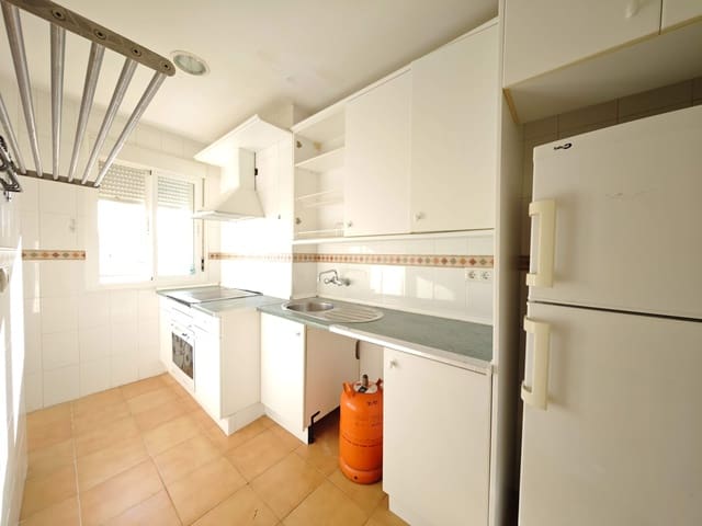 4 soveværelse Lejlighed til salg i San Fernando - € 165.000 (Ref: 10167962)