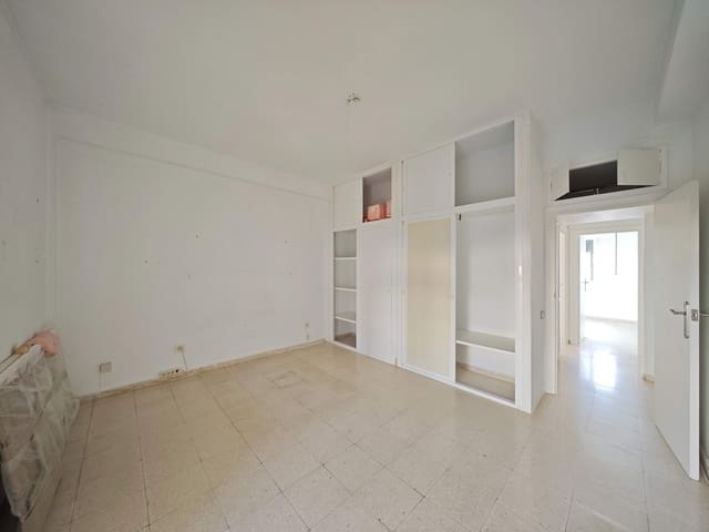 4 soveværelse Lejlighed til salg i San Fernando - € 165.000 (Ref: 10167962)