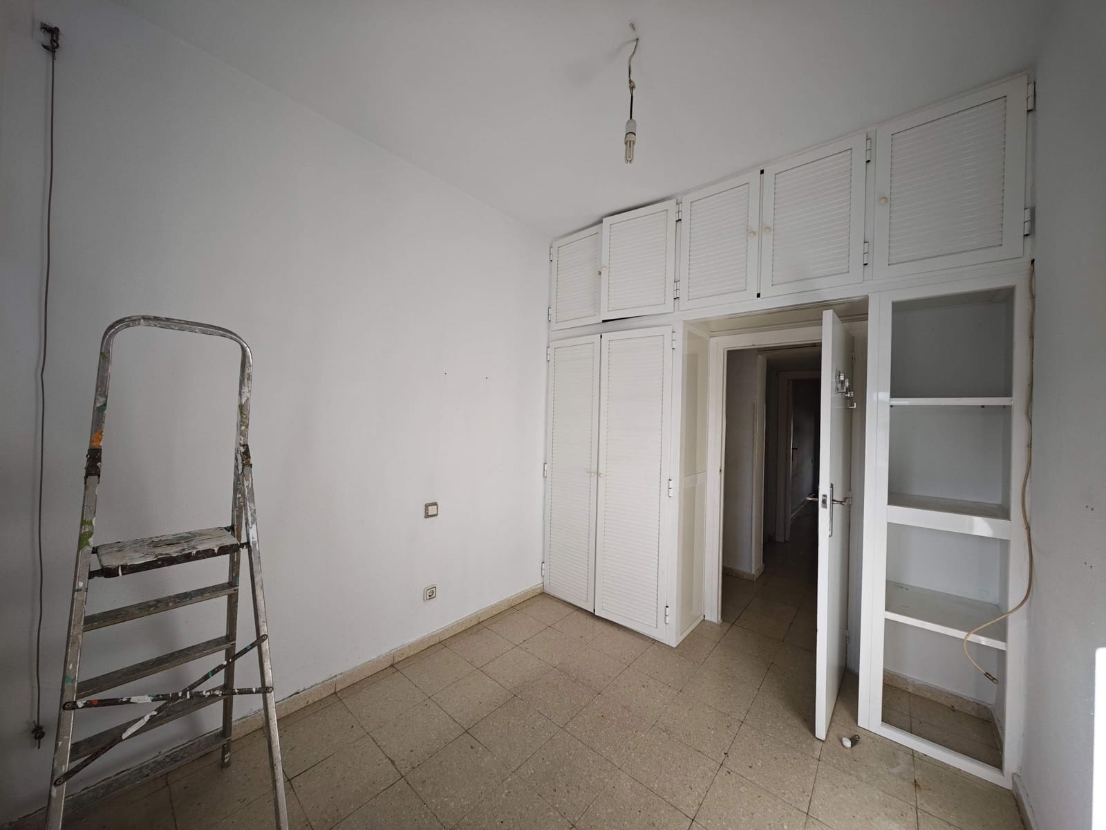 4 soveværelse Lejlighed til salg i San Fernando - € 165.000 (Ref: 10167962)