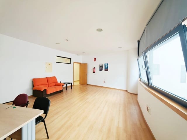 Office for sale in Los Barrios - € 59,000 (Ref: 10167963)