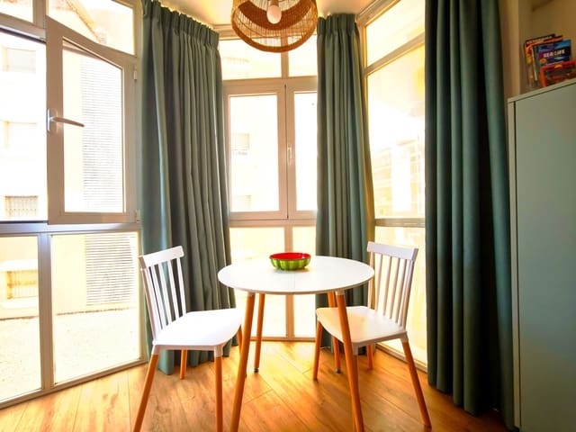 Apartamento de 1 habitación en San Luis de Sabinillas, Manilva en venta con piscina - 185.000 € (Ref: 10168506)