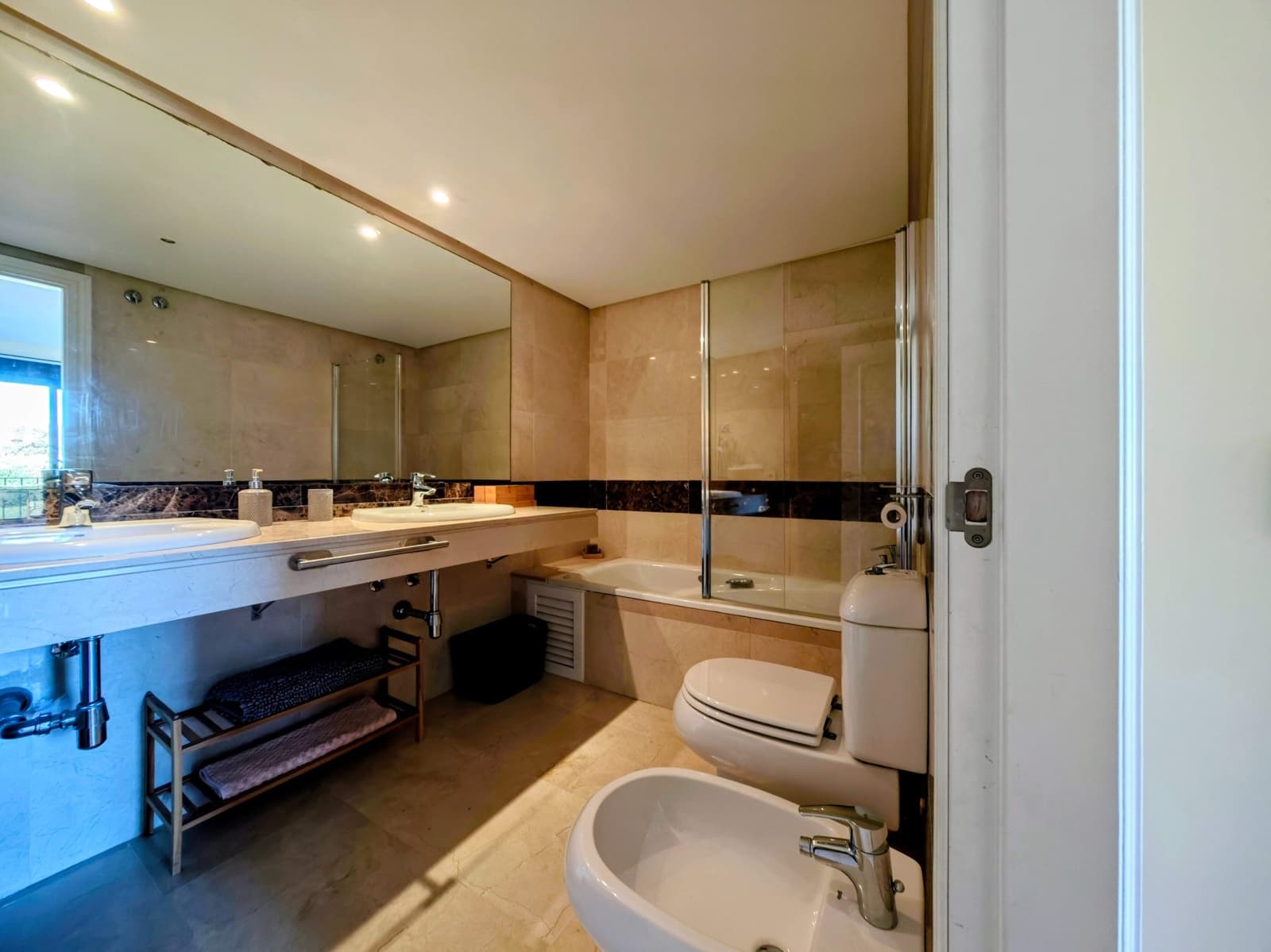 2 Zimmer Penthouse zu verkaufen in La Alcaidesa mit Pool Garage - 455.000 € (Ref: 10173036)