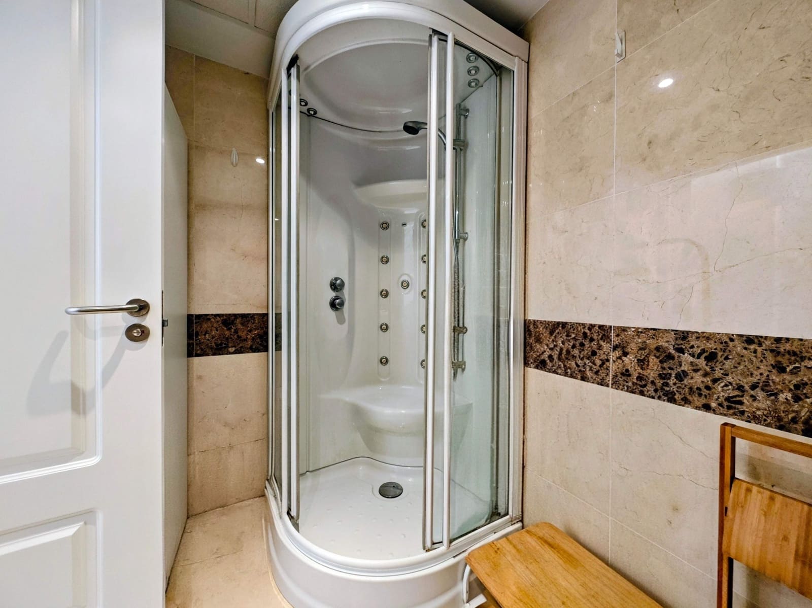 2 Zimmer Penthouse zu verkaufen in La Alcaidesa mit Pool Garage - 455.000 € (Ref: 10173036)
