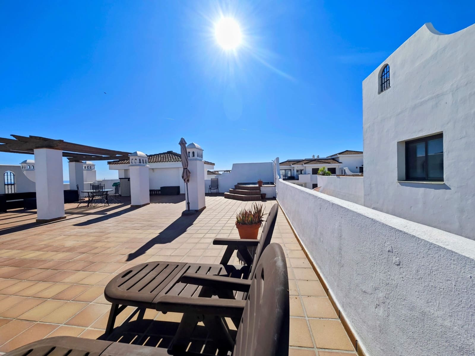 2 Zimmer Penthouse zu verkaufen in La Alcaidesa mit Pool Garage - 455.000 € (Ref: 10173036)