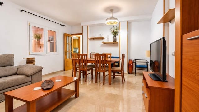 3 soverom Rekkehus til salgs i La Línea de la Concepción med garasje - € 300 000 (Ref: 10173037)