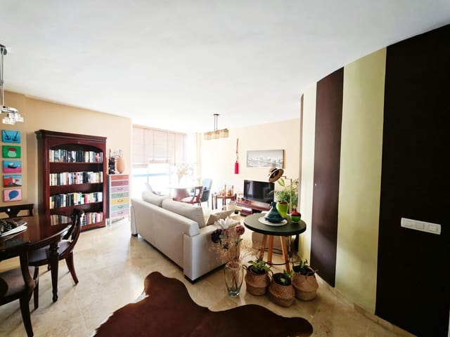 3 bedroom Penthouse for sale in Algeciras - € 370,000 (Ref: 10182313)