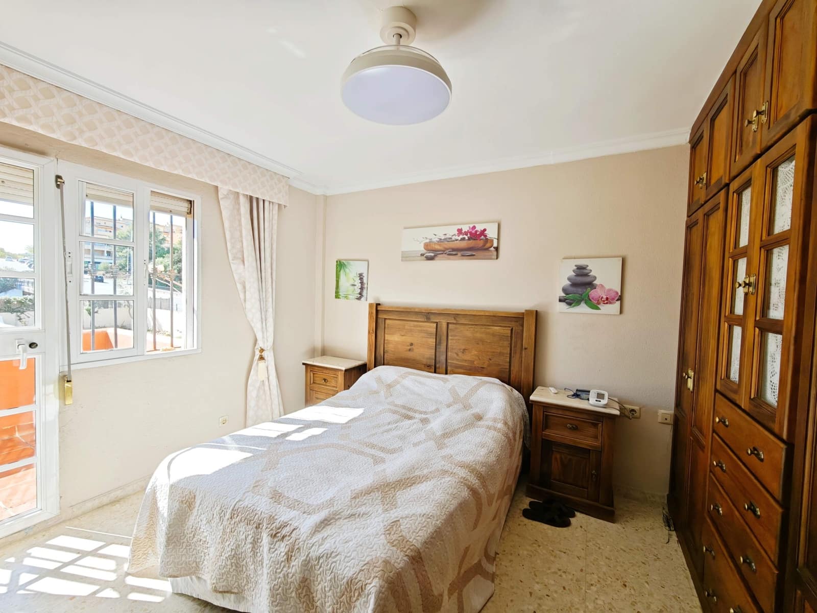 4 sypialnia Willa na sprzedaż w Algeciras z garażem - 450 000 € (Ref: 10182314)