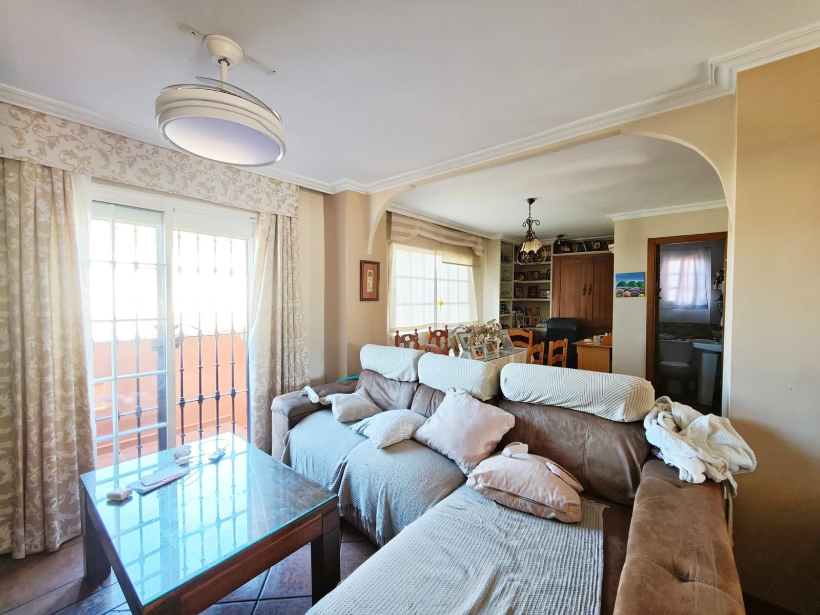4 sypialnia Willa na sprzedaż w Algeciras z garażem - 450 000 € (Ref: 10182314)