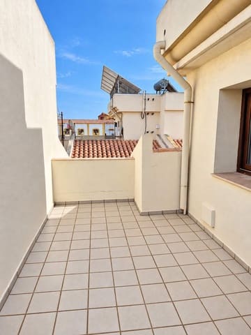 3 bedroom Terraced Villa for sale in La Línea de la Concepción with garage - € 300,000 (Ref: 10184054)
