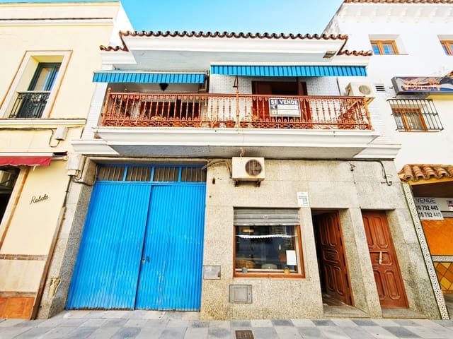 Apartamento de 3 habitaciones en Algeciras en venta - 550.000 € (Ref: 10184055)