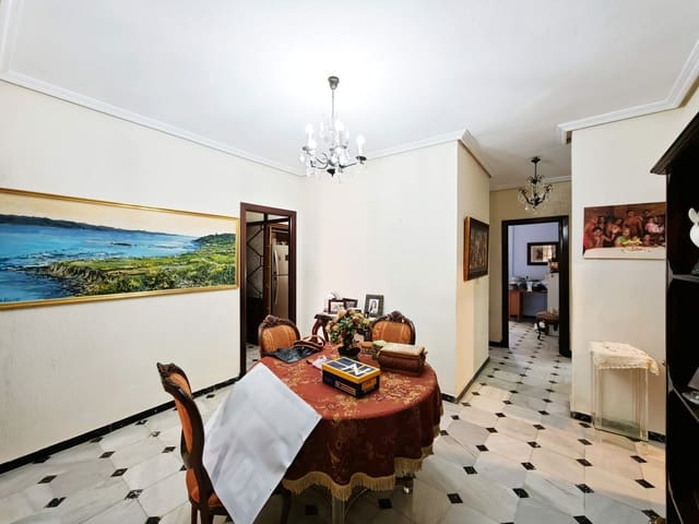 Apartamento de 3 habitaciones en Algeciras en venta - 550.000 € (Ref: 10184055)