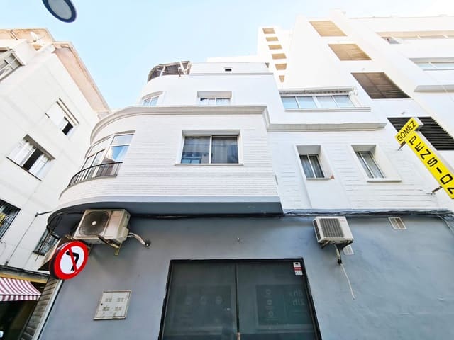 15 makuuhuone Hotelli myytävänä paikassa Algeciras - 480 000 € (Ref: 10184056)