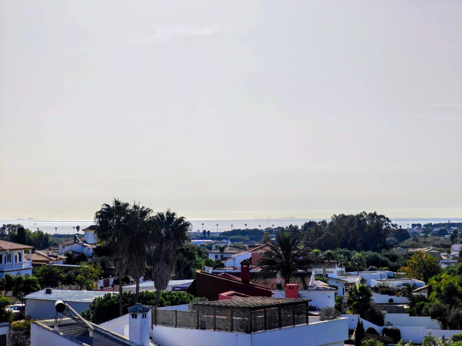 Pareado de 3 habitaciones en La Línea de la Concepción en venta con piscina garaje - 333.000 € (Ref: 10184057)