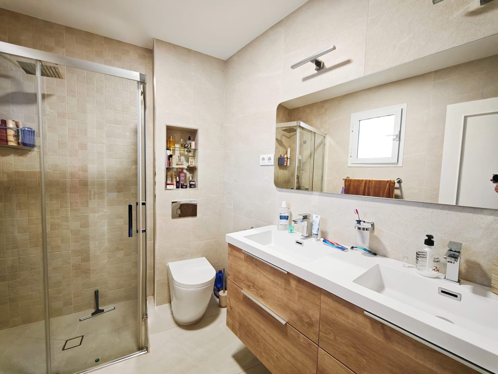 3 sovrum Radhus till salu i Algeciras med pool garage - 385 000 € (Ref: 10186276)