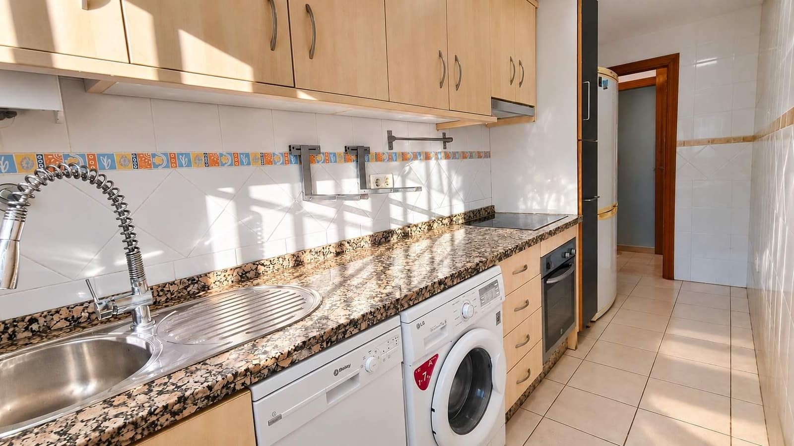 3 Zimmer Wohnung zu verkaufen in La Linea de la Concepcion - 160.000 € (Ref: 10186277)