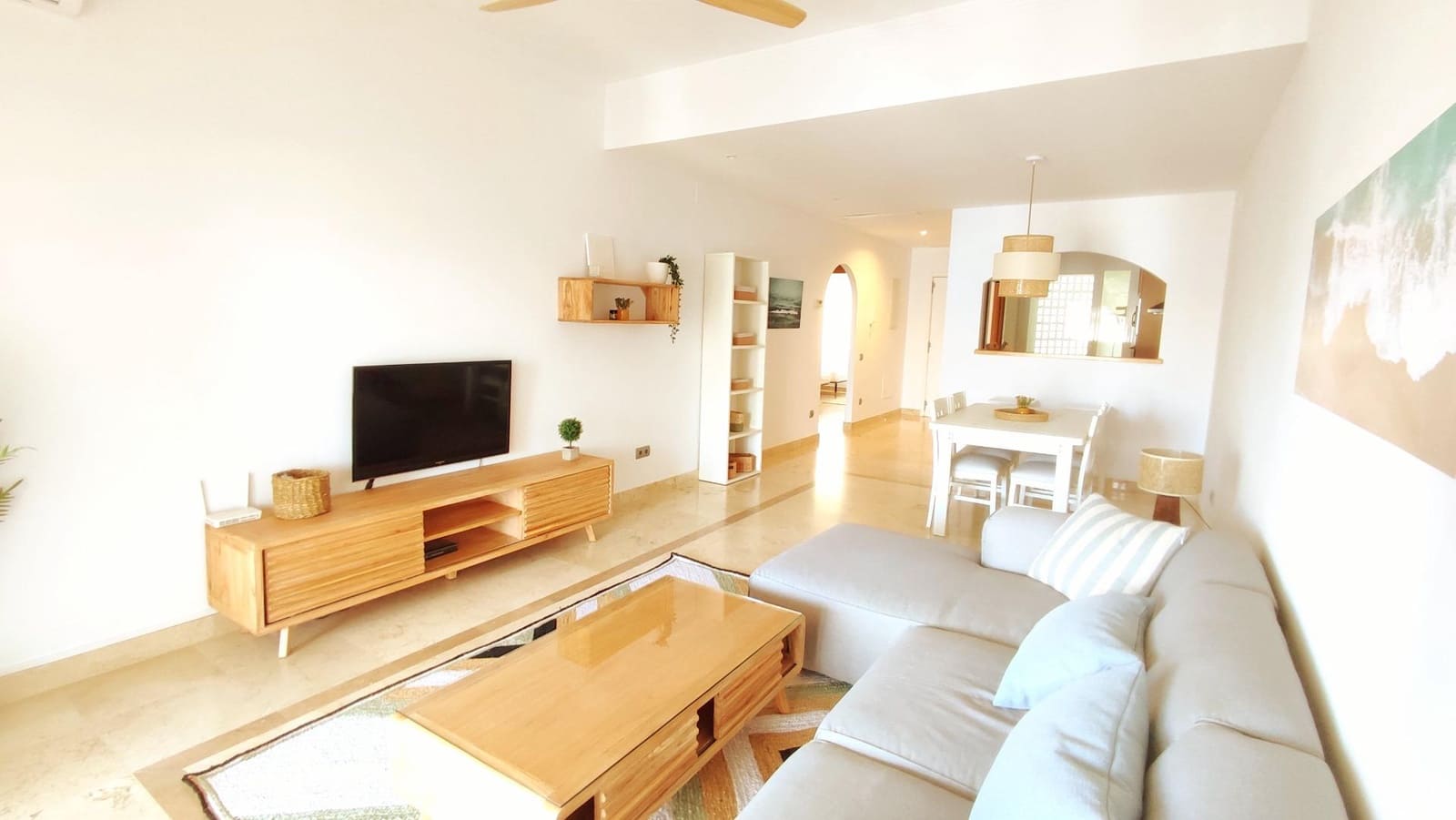 2 sypialnia Apartament do wynajęcia w La Linea de la Concepcion z basenem garażem - 1 350 € (Ref: 8737968)