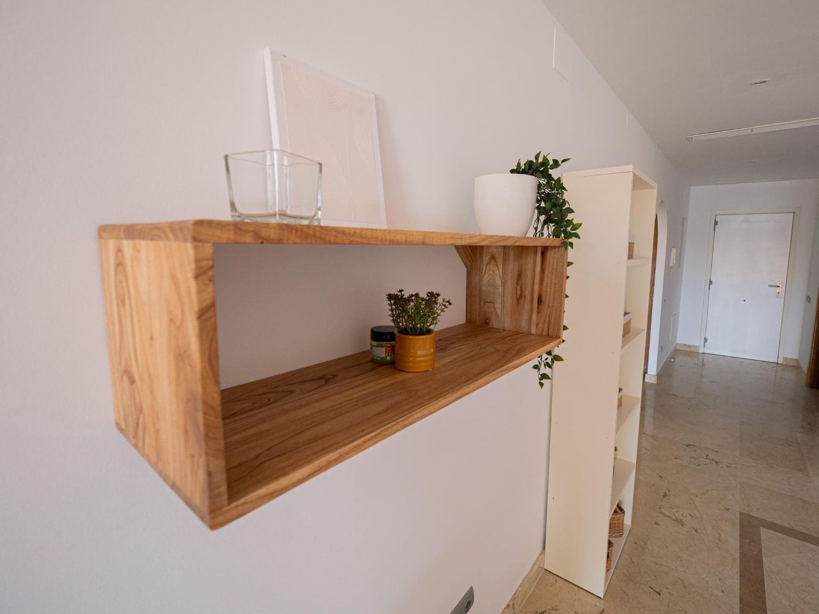 2 sypialnia Apartament do wynajęcia w La Linea de la Concepcion z basenem garażem - 1 350 € (Ref: 8737968)