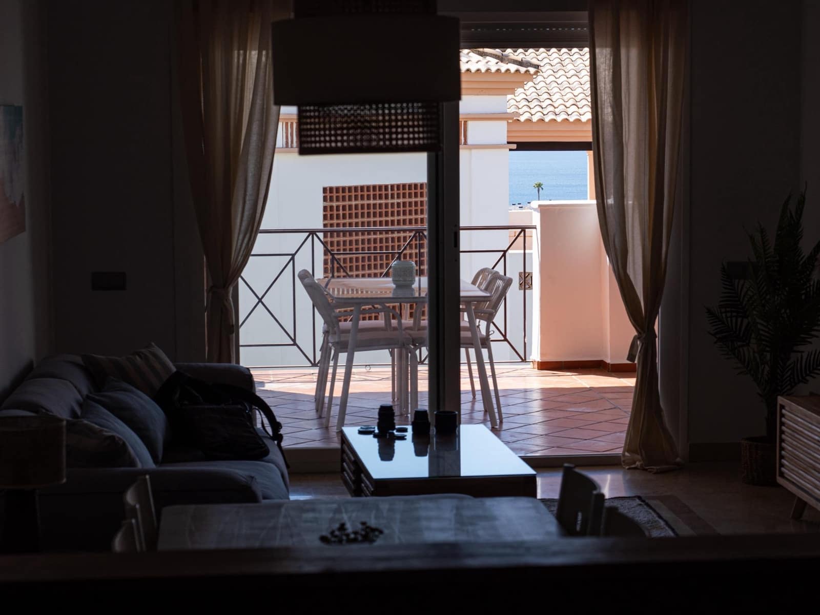 2 sypialnia Apartament do wynajęcia w La Linea de la Concepcion z basenem garażem - 1 350 € (Ref: 8737968)