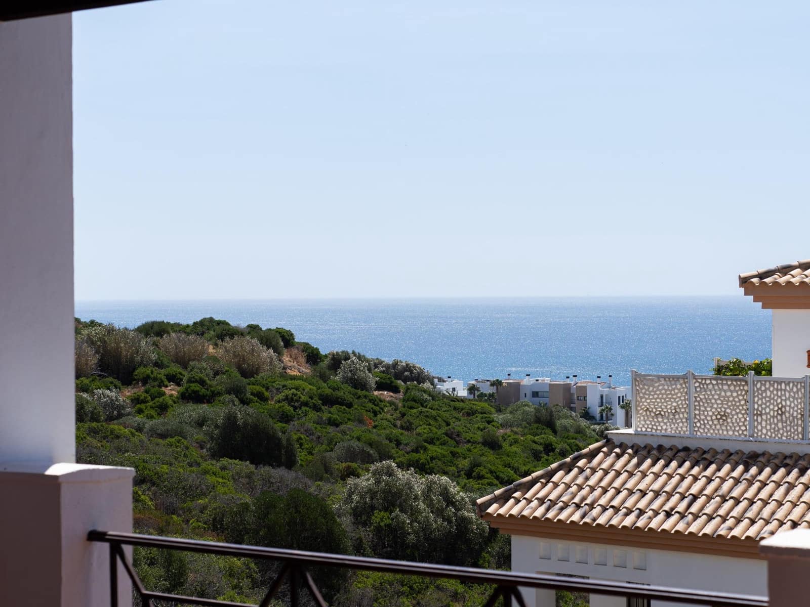 2 sypialnia Apartament do wynajęcia w La Linea de la Concepcion z basenem garażem - 1 350 € (Ref: 8737968)