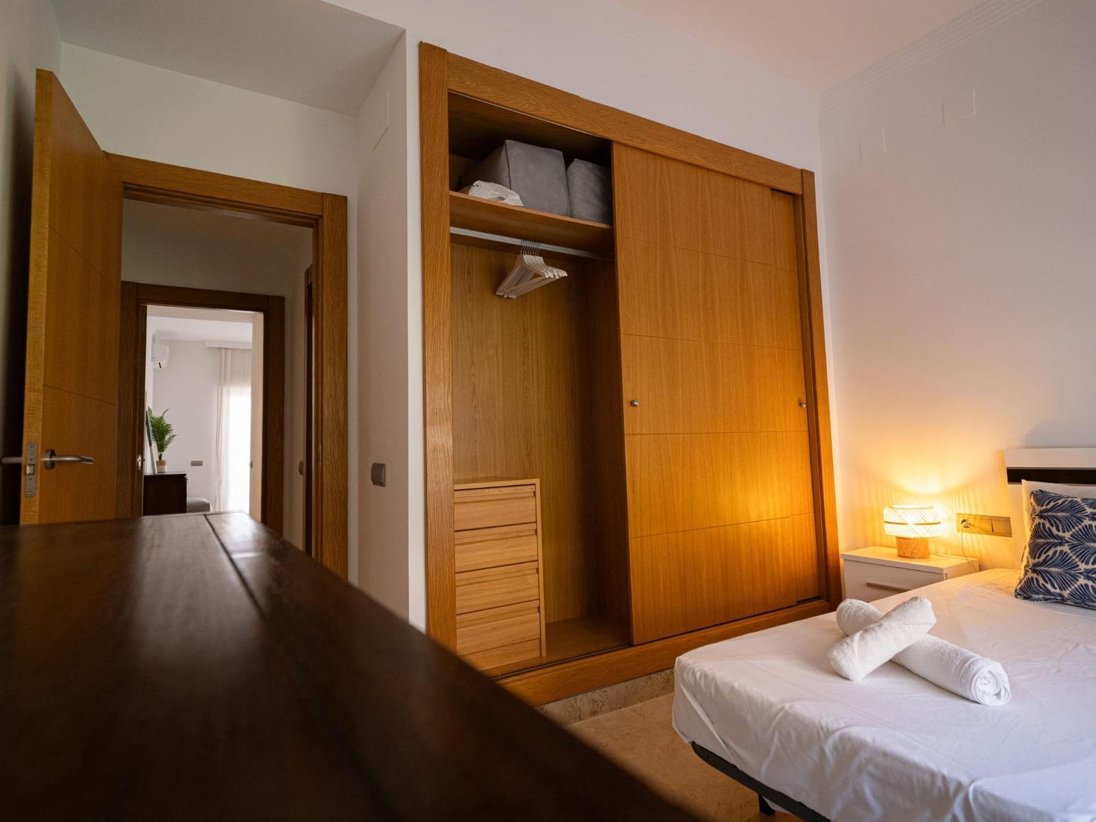 2 sypialnia Apartament do wynajęcia w La Linea de la Concepcion z basenem garażem - 1 350 € (Ref: 8737968)