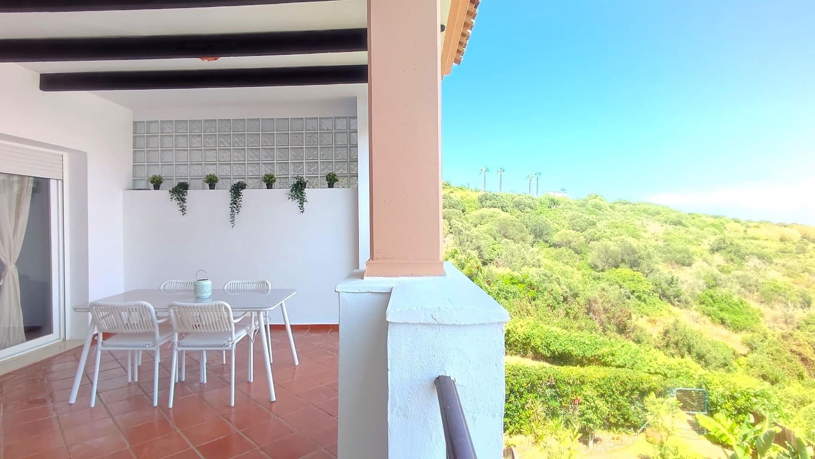 2 sypialnia Apartament do wynajęcia w La Linea de la Concepcion z basenem garażem - 1 350 € (Ref: 8737968)