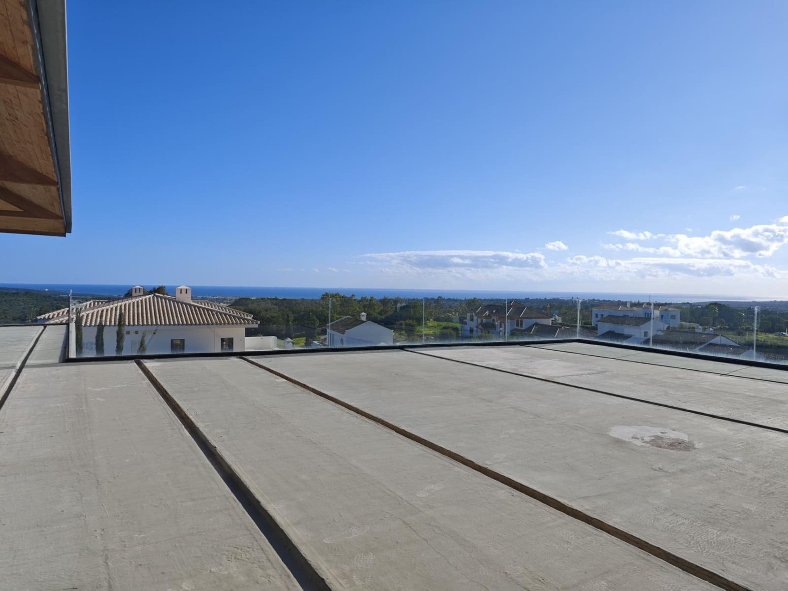 4 bedroom Villa for sale in Sotogrande with pool garage - € 5,800,000 (Ref: 8750350)