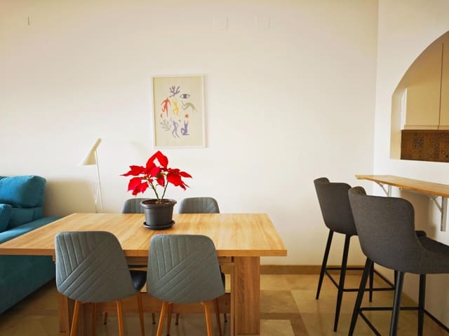 2 slaapkamer Appartement te huur in La Alcaidesa met zwembad - € 1.300 (Ref: 8765286)