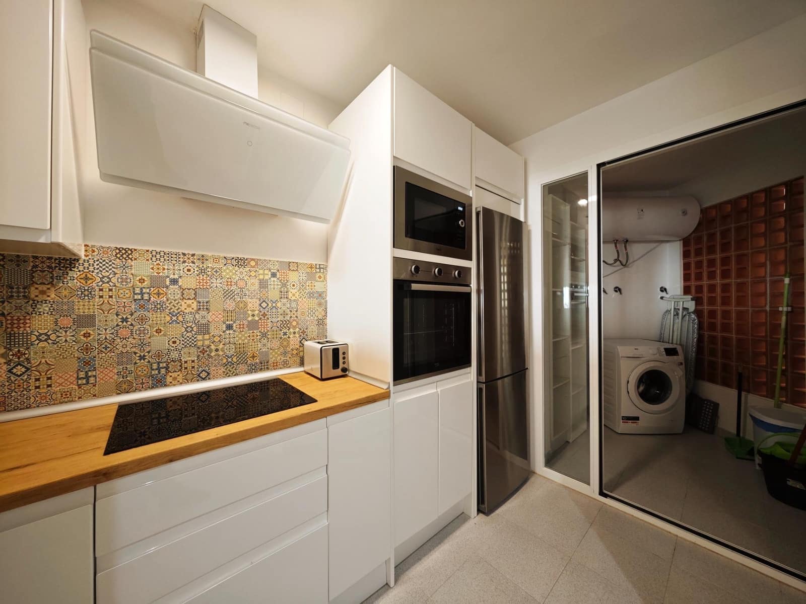 2 slaapkamer Appartement te huur in La Linea de la Concepcion met zwembad garage - € 1.300 (Ref: 8765286)