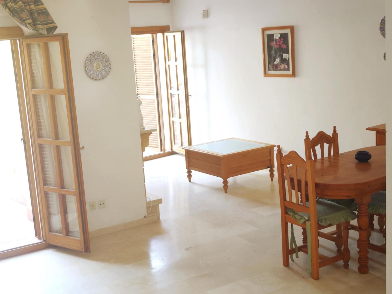 2 makuuhuone Rivitalo vuokrattavana paikassa La Linea de la Concepcion mukana uima-altaan - 1 600 € (Ref: 8786843)