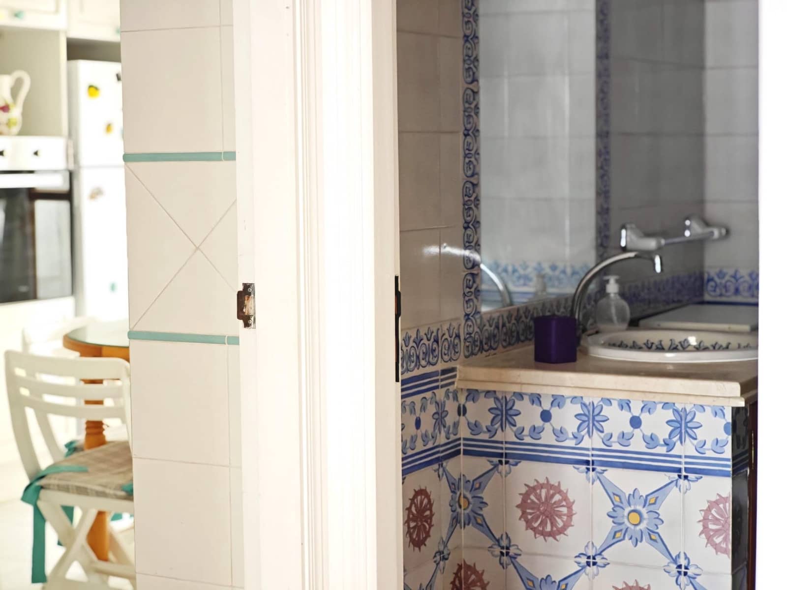 2 makuuhuone Rivitalo vuokrattavana paikassa La Linea de la Concepcion mukana uima-altaan - 1 600 € (Ref: 8786843)