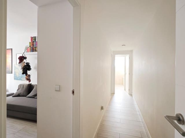 3 soveværelse Lejlighed til salg i La Alcaidesa - € 265.000 (Ref: 8894949)