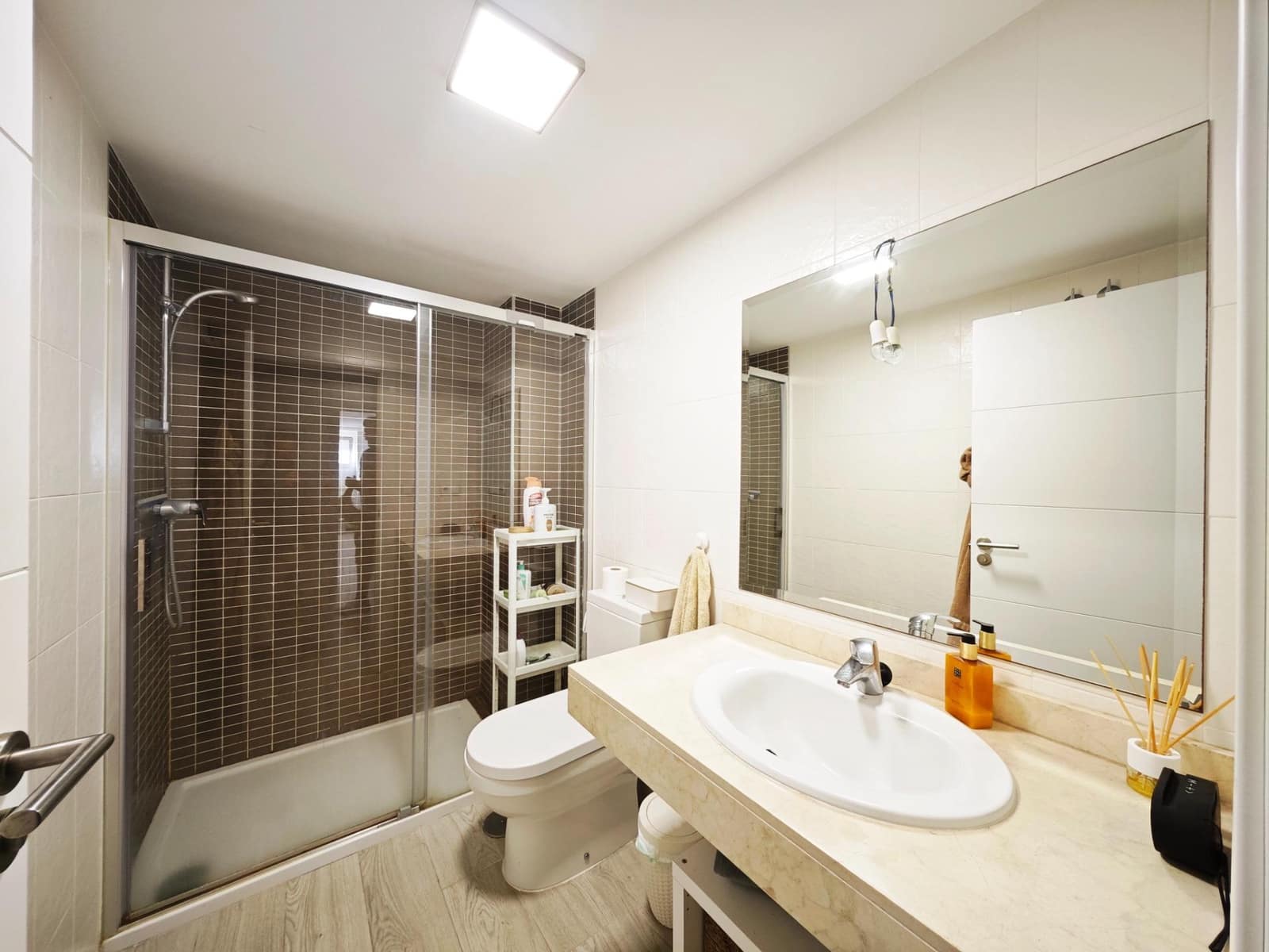 3 bedroom Flat for sale in La Linea de la Concepcion - € 265,000 (Ref: 8894949)