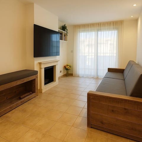 3 chambre Appartement à vendre à La Alcaidesa avec piscine garage - 388 000 € (Ref: 8932387)