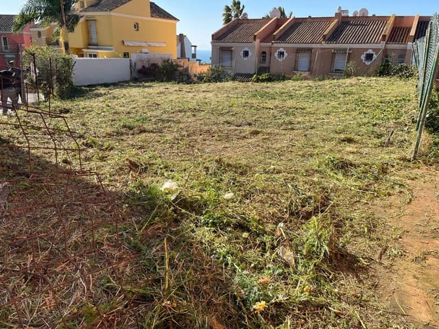 Building Plot for sale in La Alcaidesa - € 70,000 (Ref: 8951853)