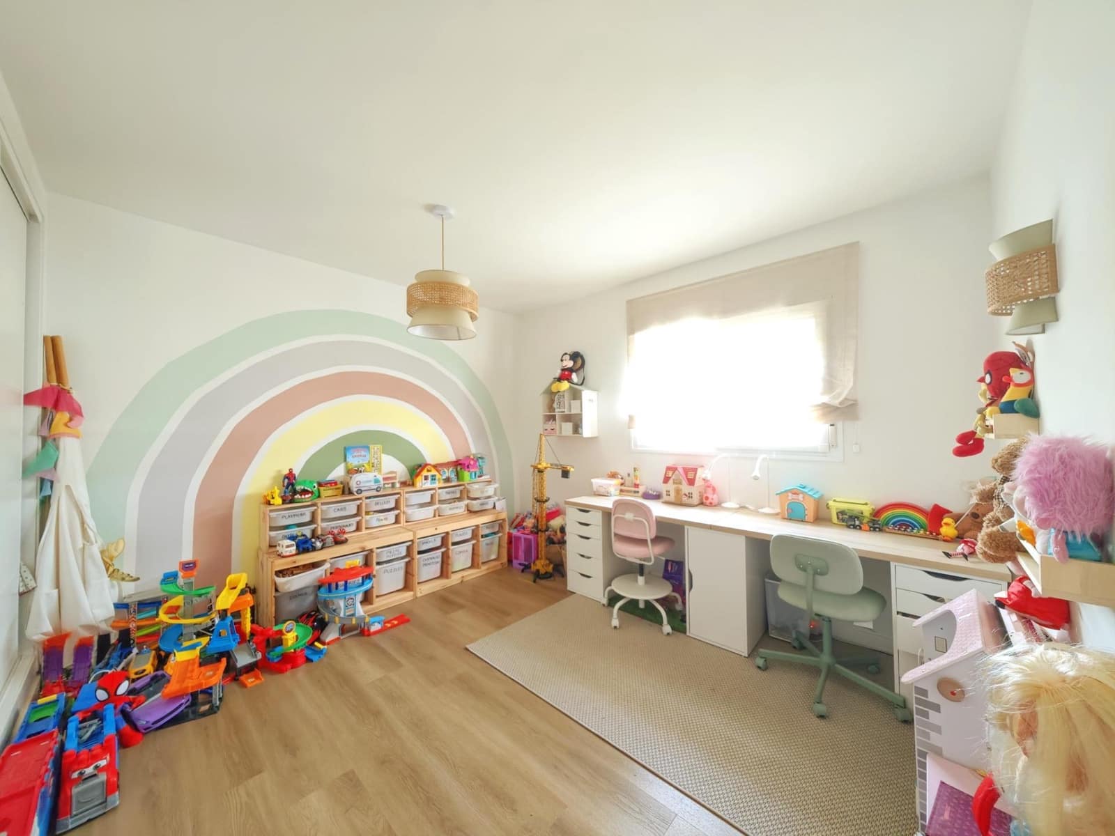 3 sypialnia Penthouse na sprzedaż w La Alcaidesa z basenem - 600 000 € (Ref: 8970393)