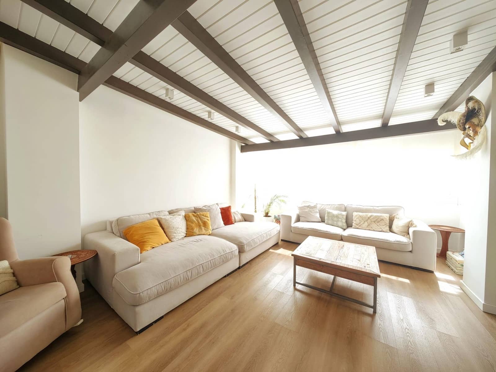 3 sypialnia Penthouse na sprzedaż w La Alcaidesa z basenem - 600 000 € (Ref: 8970393)