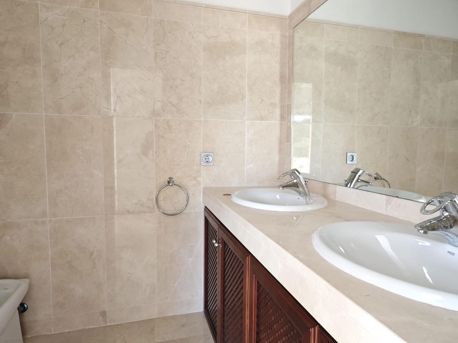 3 makuuhuone Asunto myytävänä paikassa Sotogrande mukana uima-altaan - 490 000 € (Ref: 9062358)