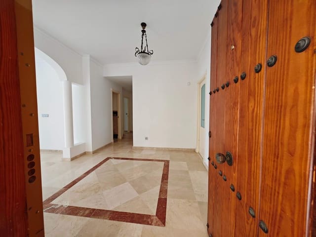 3 soveværelse Lejlighed til salg i Sotogrande Alto, San Roque med swimmingpool - € 485.000 (Ref: 9062358)