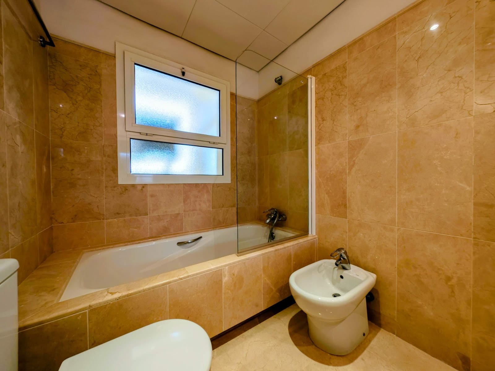 3 soveværelse Lejlighed til salg i San Roque med swimmingpool - € 540.000 (Ref: 9062358)